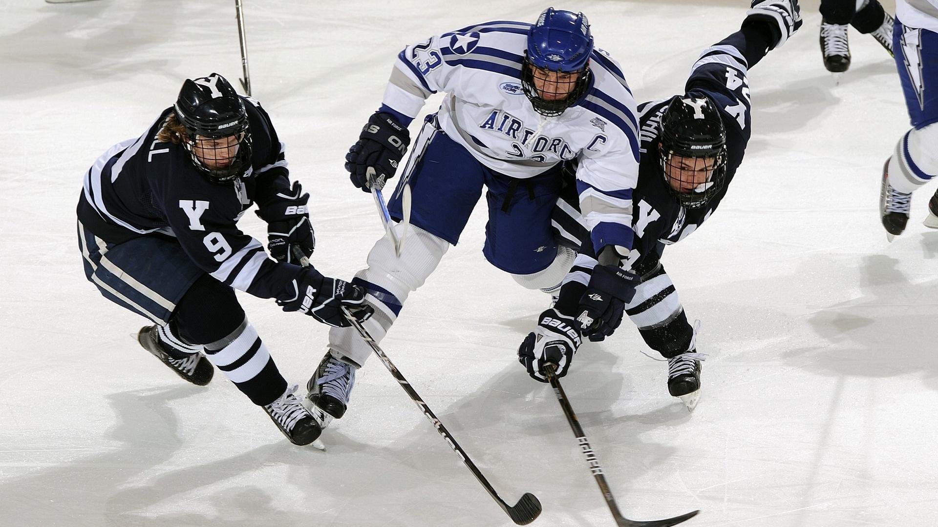 AYX GAME-边后卫传中落点分布是否影响锋线站位策略,边后卫的战术打法